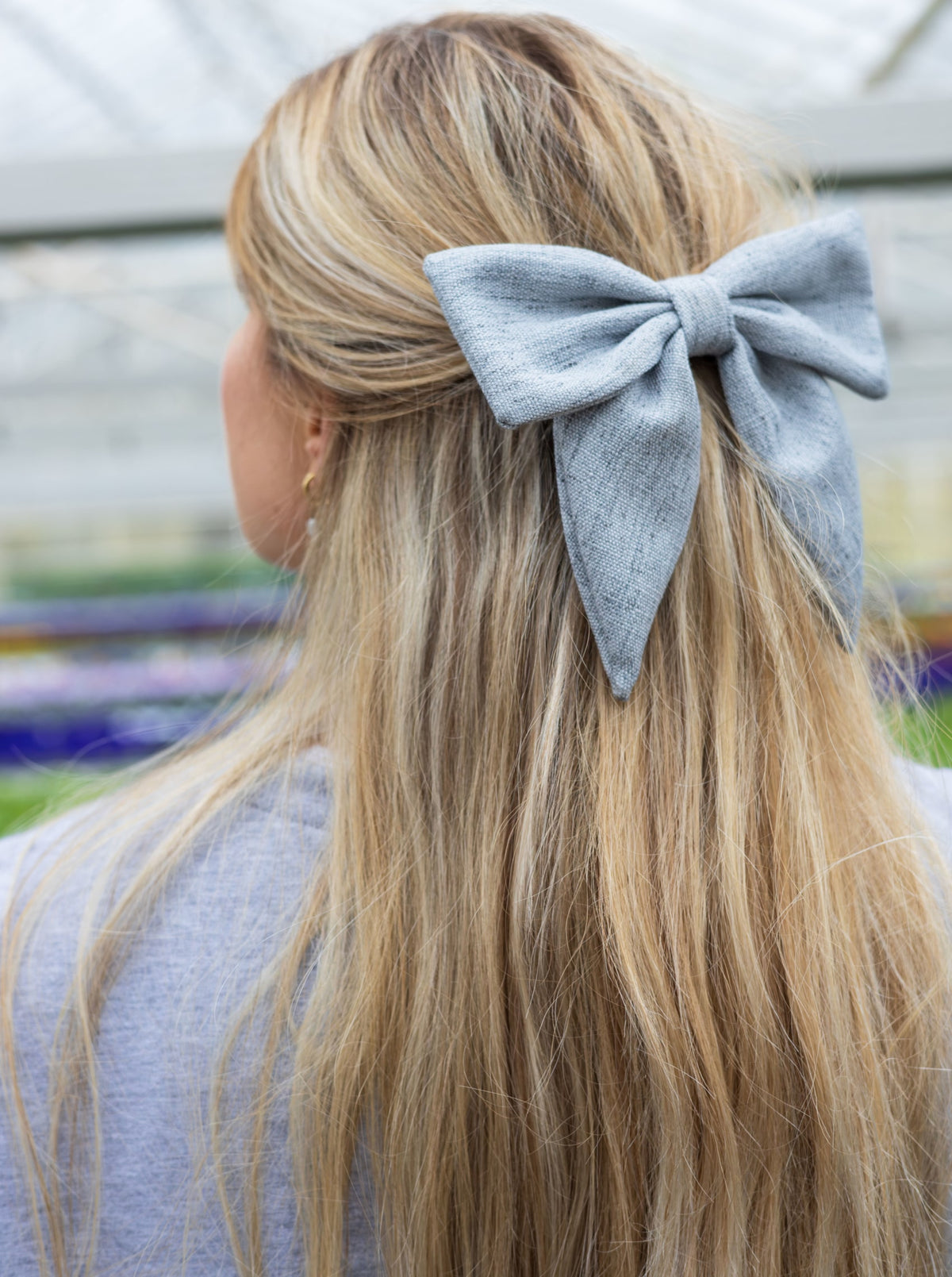 BCPALMER bow barette - Lt. Grey - Black Colour